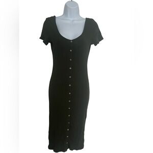 Fashion Nova Olive Green Button down Ribbed Dress Size: Large. Great Condition